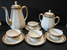 Service à café Véritable porcelaine fine de Limoges Signé RAYNAUD &Cie 23 pièces
