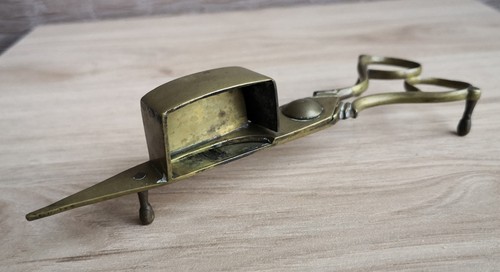 Ancienne mouchette laiton - ancienne, en