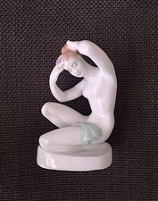 Femme à la toilette Vintage -