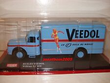 LES VEHICULES DU GARAGE MODERNE WILLEME LC610 FOURGON HUILES VEEDOL  au 1/43 °