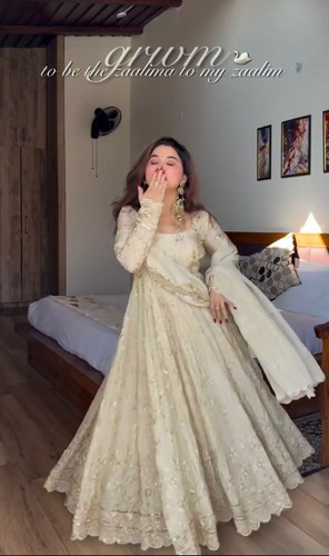 Costume robe bollywood - costume,