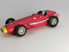 BRUMM 1/43ème MASERATI LE MANS N°1 AVEC UN CHAUFFEUR ABIMÉ