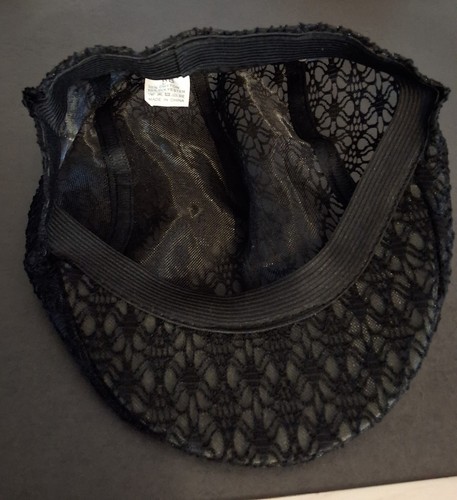 Casquette plate noir ajouré - .,