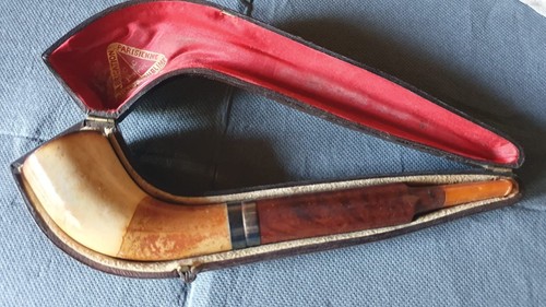 Ancienne pipe salon en - salon,