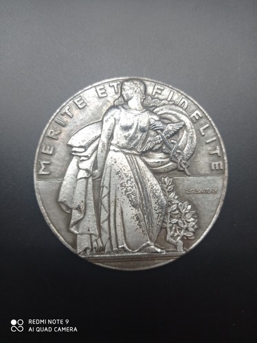 Médaille mérite - médaille, et