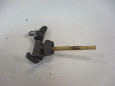 1. Suzuki GS 1000 E Robinet à