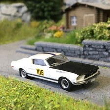 Ford Mustang Fastback, ecurie