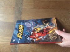 ALBUM BD COMICS FLASH 1 les west sauvages  panini dc eo 2008