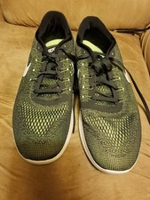 Size 14 Nike run natural