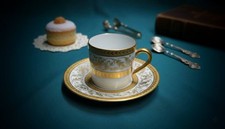 Superbe Tasse et Soucoupe