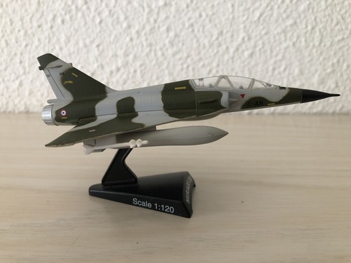 Avion miniature mirage - miniature,