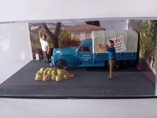 1/43 PICK-UP PEUGEOT 203 LA ROUTE BLEUE MANIFESTATION DIORAMA ALTAYA