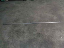 moulure pour MERCEDES-BENZ CLASE E (W114 W115) BERLINA 240 D 1970 3310435