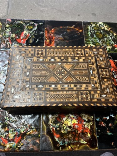 Ancienne boîte syrienne - ancienne,