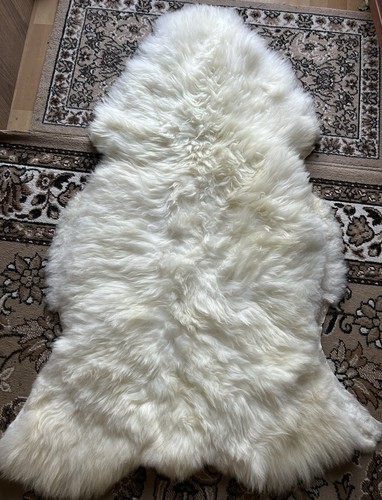 Grand tapis peau mouton - en, de