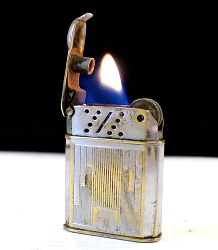 Briquet ancien mephisto - ancien,