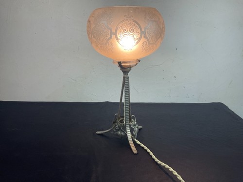 Lampe art déco - fer, forgÉ