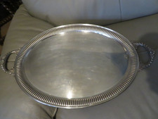 plateau ovale en métal