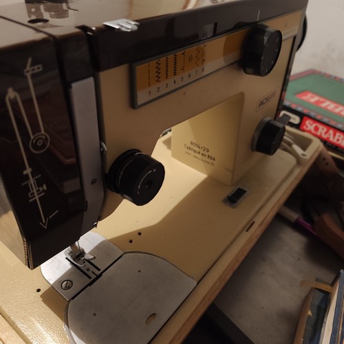 Machine coudre vintage - machine,