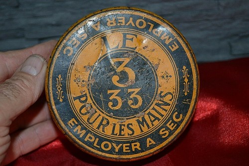 Belle boîte ancienne - , en