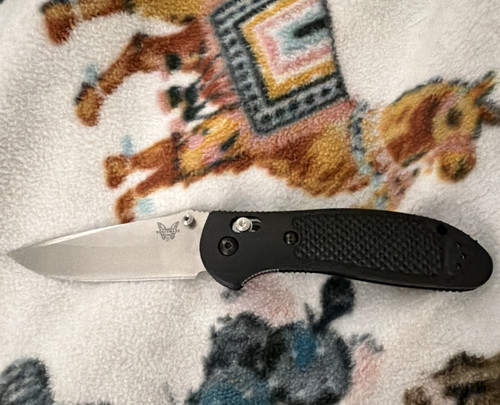 Benchmade griptilian axis - benchmade, lock