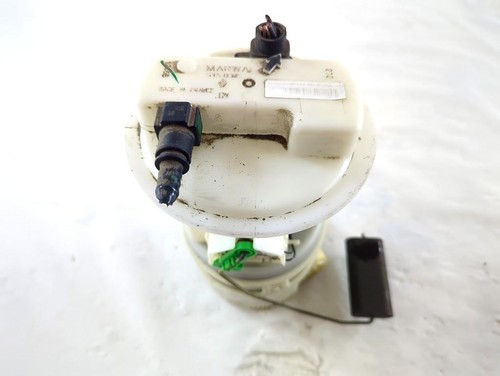 172024388r pompe carburant - pompe, À