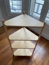 Étagère d'angle Ikea en bambou, très bon état, 34x99 cm