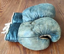 Paire Gants De Boxe cuir Anciens/accessoire Sport Ancien/old boxing glove