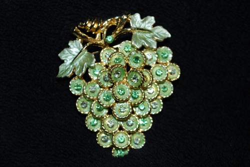Crystal grapes cluster bunch - crystal,