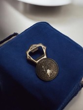 Vintage décapsuleur publicitaire ancien, objet rétro pour collectionneur