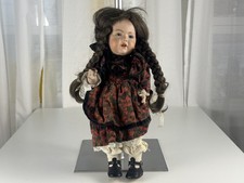 Poupée d'artiste poupée porcelaine 40 cm. Excellent état