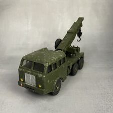 Véhicule militaire miniature DINKY TOYS camion tous terrains Berliet meccano