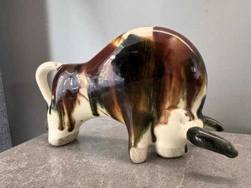 Ancienne figurine taureau - , en