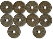 10 Pièces de 25 centimes Lindauer trouées de 1928.
