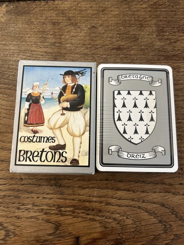 Cartes jouer costumes - À,