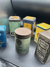 7 Boîtes publicitaire en fer