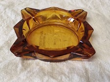 Cendrier de table en verre 11 x 11 cm 