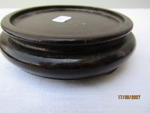 Ancien socle en bois - socle,