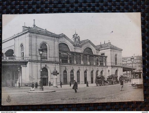 Paris rue crozatier - 75,