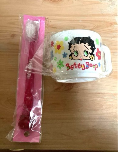 Showa retro ensemble tasse - [showa,
