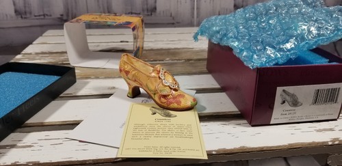 Just the right shoe - just,