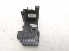 BOITIER FUSIBLES -- Peugeot 3008 I (0U/HU) MPV 1.6 HDiF 16V (DV6C(9HD)) 2013