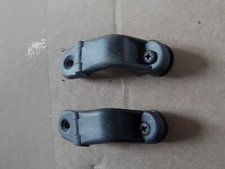 charnière inferieure et supérieure droite de custode  peugeot 205