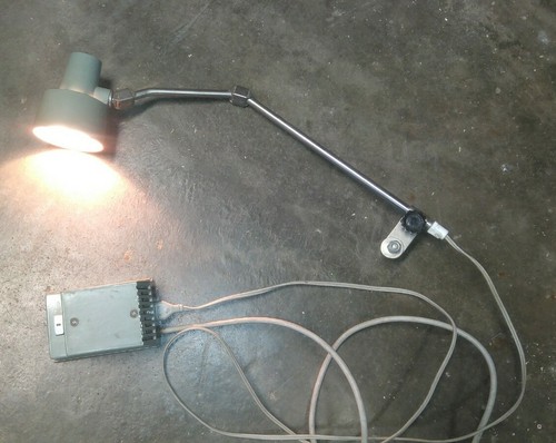 Articulated lamp 2 - articulated,