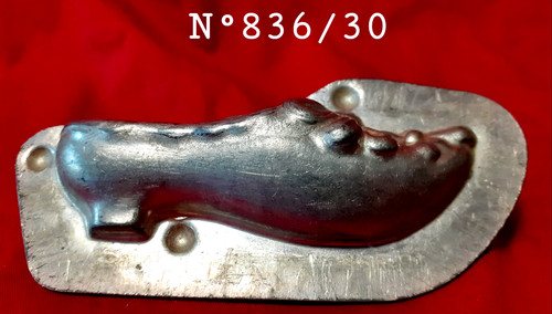 836 ancien moule a - -,