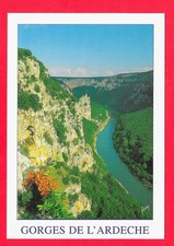 1 CP GORGES DE L'ARDECHE (07) Cirque de la Madeleine et Rocher de la Cathédrale