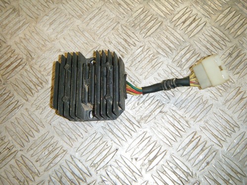 Regulateur tension quad - regulateur, de