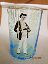 Joli verre bleu ancien "souvenir de 1ère communion" / décor en relief