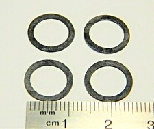 CC0438 - 4 - BANDAGES