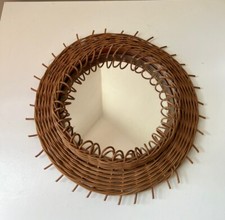 Miroir rond soleil en osier vintage 1950